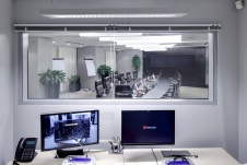 Фото интерьера конференц-зала офиса в современном стиле