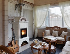 Фото интерьера каминной дома в стиле неоклассика