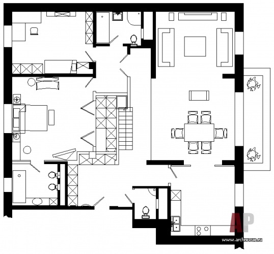 План первого этажа 2-х этажной квартиры-студии в мансарде.