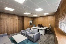 Фото интерьера кабинета офиса в современном стиле