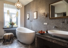 Фото интерьера ванной дома в стиле фьюжн