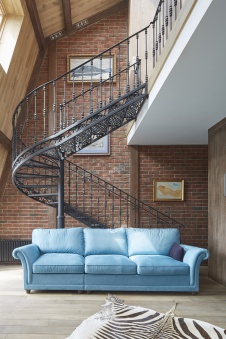 Фото лестницы квартиры в современном стиле