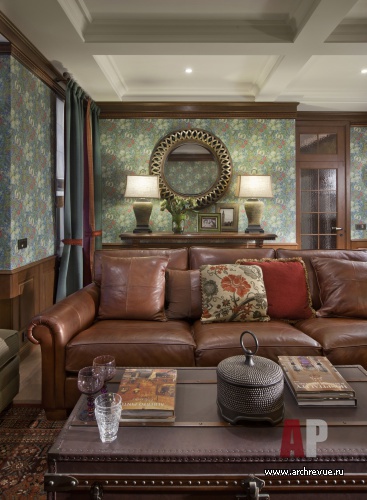 Фото интерьера зоны отдыха дома в английском стиле
