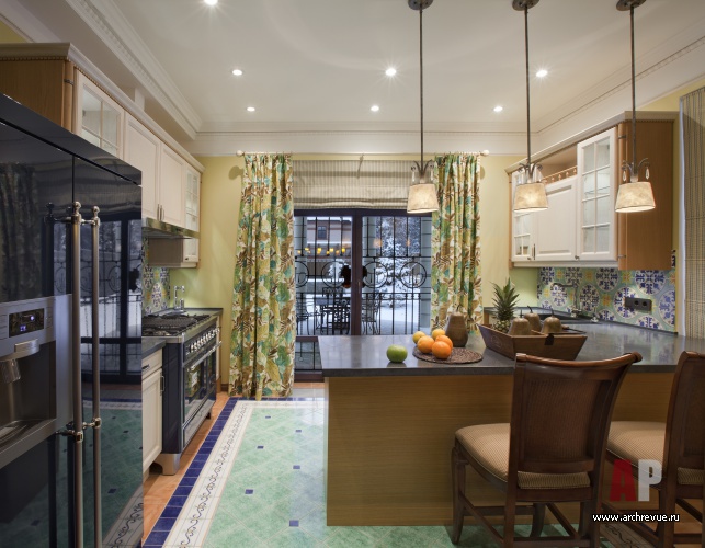 Фото интерьера кухни дома в английском стиле