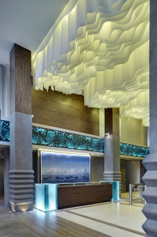 Фото интерьера ресепшен офиса в современном стиле