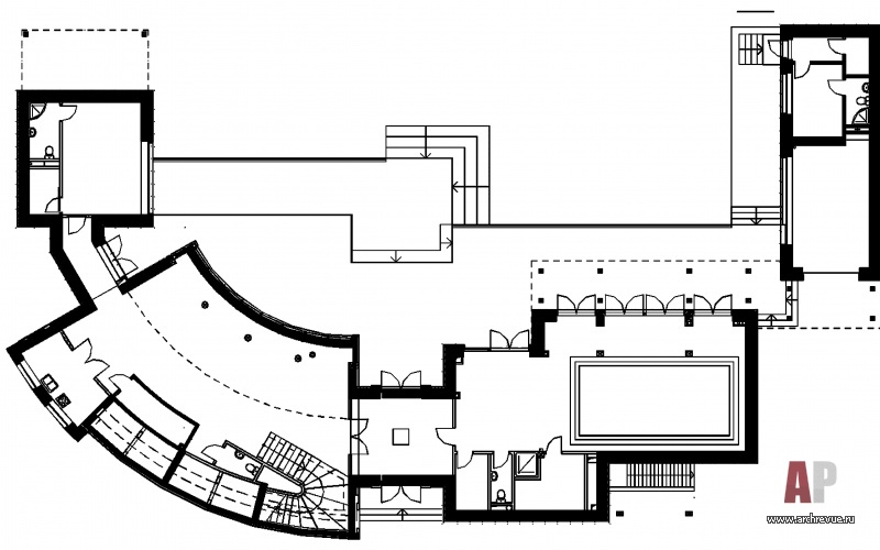 Планировка дома 620 кв. м в стиле минимализм. Первый этаж.