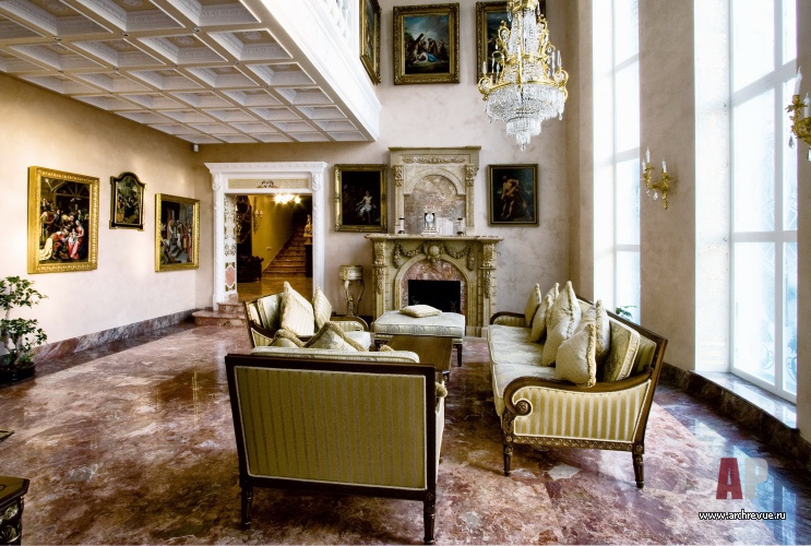 Фото интерьера гостиной дома в стиле классика