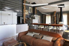 Фото интерьера гостиной деревянного дома в эко стиле
