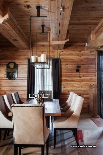 Фото интерьера столовой деревянного дома в эко стиле
