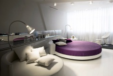 Фото интерьера спальни квартиры в стиле минимализм