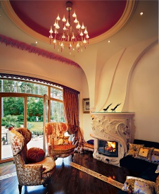 Фото интерьера каминной дома в стиле ар-деко