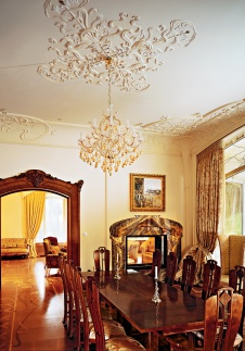 Фото интерьера столовой дома в стиле ар-деко