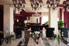 Фото интерьера столовой дома в стиле ар-деко