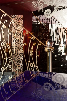 Фото лестницы дома в стиле ар-деко