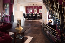 Фото интерьера гостиной дома в стиле ар-деко