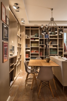 Фото интерьера столовой небольшой квартиры в современном стиле