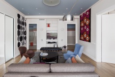 Фото интерьера гостиной небольшой квартиры в современном стиле