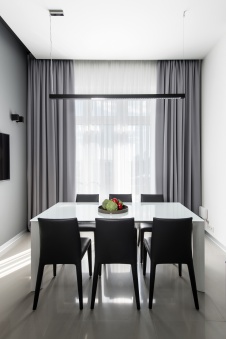 Фото интерьера столовой квартиры в стиле минимализм