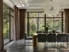 Фото интерьера столовой дома в современном стиле