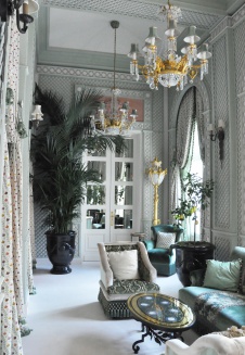 Фото интерьера зимнего сада дома в дворцовом стиле