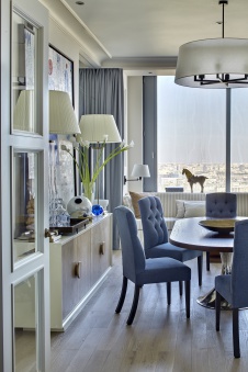 Фото интерьера столовой квартиры в стиле фьюжн