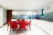 Фото интерьера кухни дома в стиле фьюжн