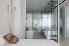 Фото интерьера санузла небольшой квартиры в стиле минимализм