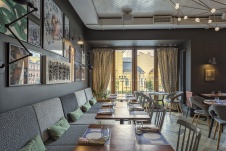 Фото интерьера зоны отдыха ресторана в стиле китч