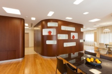 Фото интерьера входной зоны дома в современном стиле