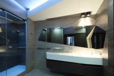 Фото интерьера санузла квартиры в стиле минимализм