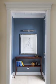 Фото интерьера входной зоны квартиры в стиле неоклассика