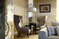 Фото интерьера гостиной дома в стиле ар-деко