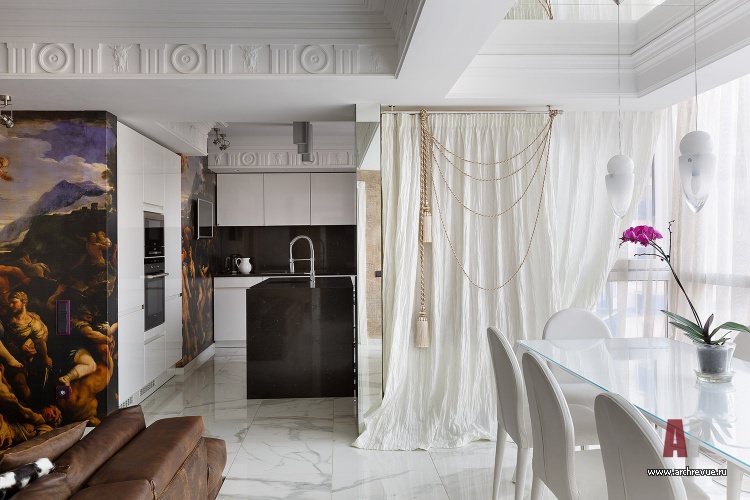 Фото интерьера кухни квартиры в стиле гламур