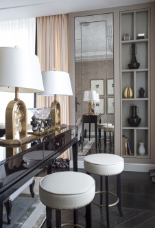 Фото интерьера гостиной квартиры в стиле ар-деко