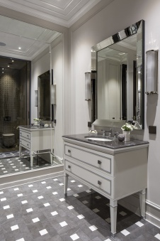 Фото интерьера гостевого санузла квартиры в стиле ар-деко