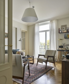 Фото интерьера гостиной квартиры в стиле фьюжн