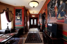 Фото интерьера игровой дома в дворцовом стиле