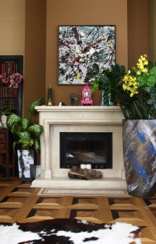 Фото интерьера каминной дома в стиле фьюжн