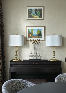 Фото интерьера гостиной квартиры в стиле фьюжн