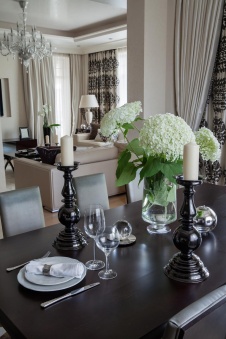 Фото интерьера столовой дома в стиле ар-деко