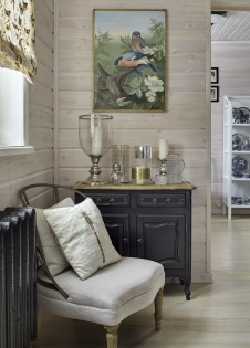 Фото интерьера входной зоны небольшого дома в стиле фьюжн