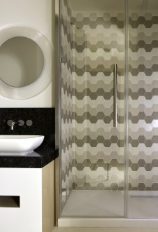 Фото интерьера гостевого санузла квартиры в американском стиле