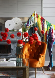 Фото интерьера каминной дома в стиле фьюжн