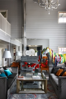 Фото интерьера каминной дома в стиле фьюжн