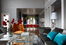 Фото интерьера гостиной дома в стиле фьюжн