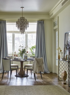 Фото интерьера столовой квартиры в американском стиле