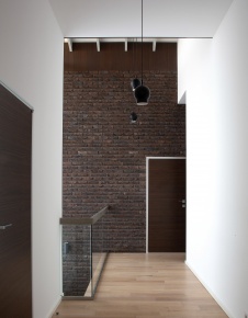 Фото интерьера коридора дома в стиле лофт