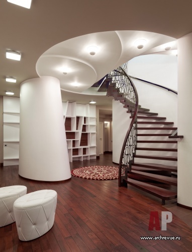 Фото интерьера входной зоны квартиры в современном стиле