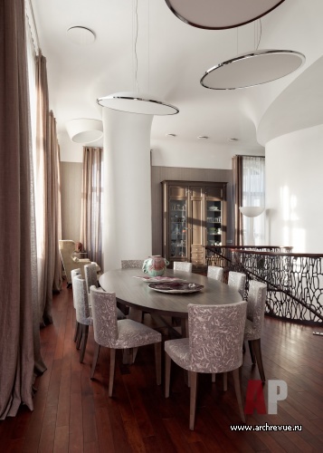Фото интерьера столовой квартиры в современном стиле