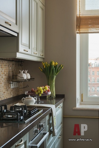 Фото интерьера кухня квартиры в стиле ампир